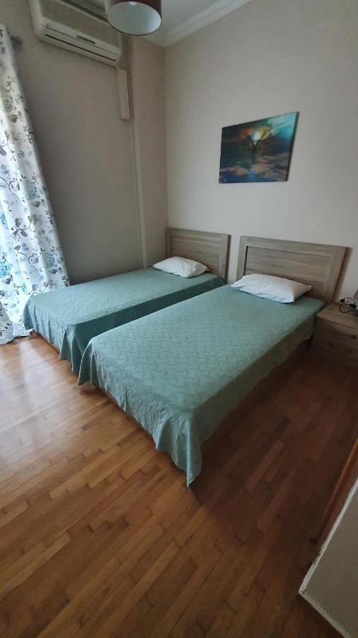 Lägenhet på 90 m² i Pagrati, med 2 sovrum och 1 badrum  Aten Exteriör bild