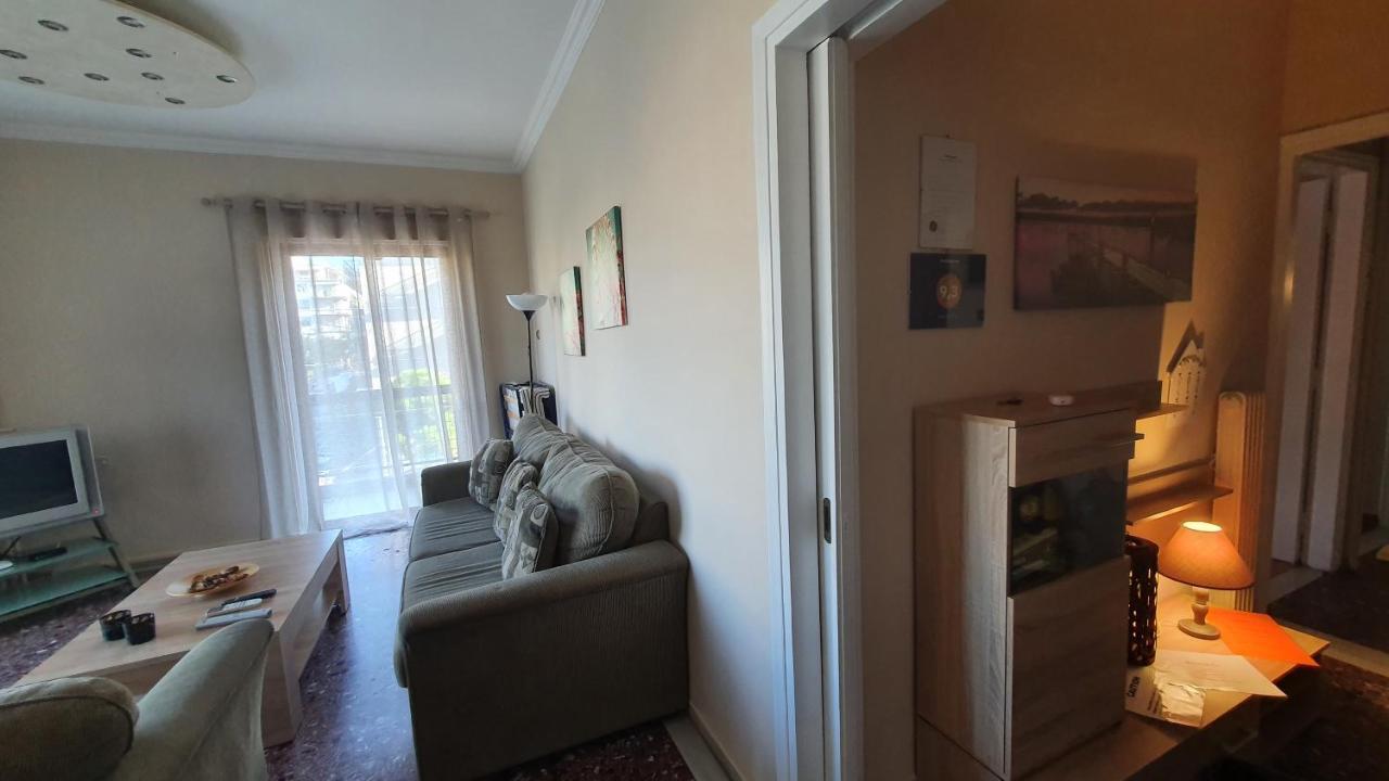Lägenhet på 90 m² i Pagrati, med 2 sovrum och 1 badrum  Aten Exteriör bild