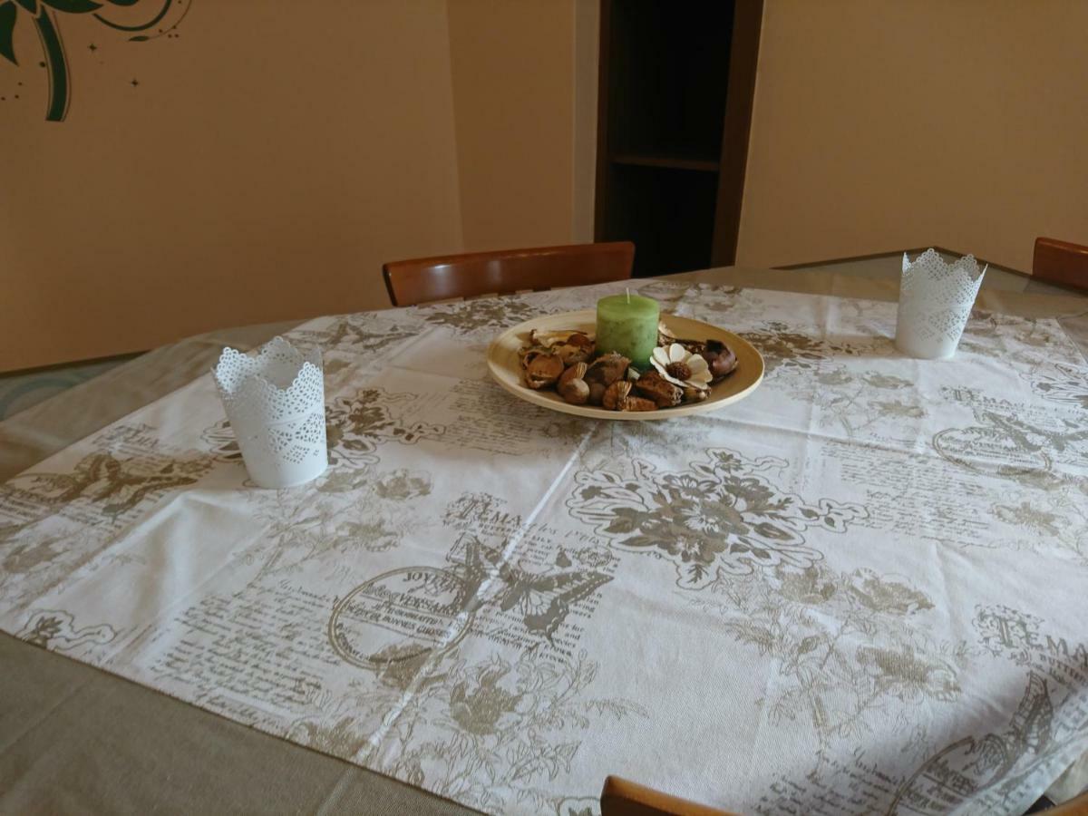 Lägenhet på 90 m² i Pagrati, med 2 sovrum och 1 badrum  Aten Exteriör bild