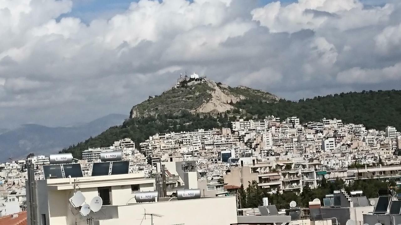 Lägenhet på 90 m² i Pagrati, med 2 sovrum och 1 badrum  Aten Exteriör bild